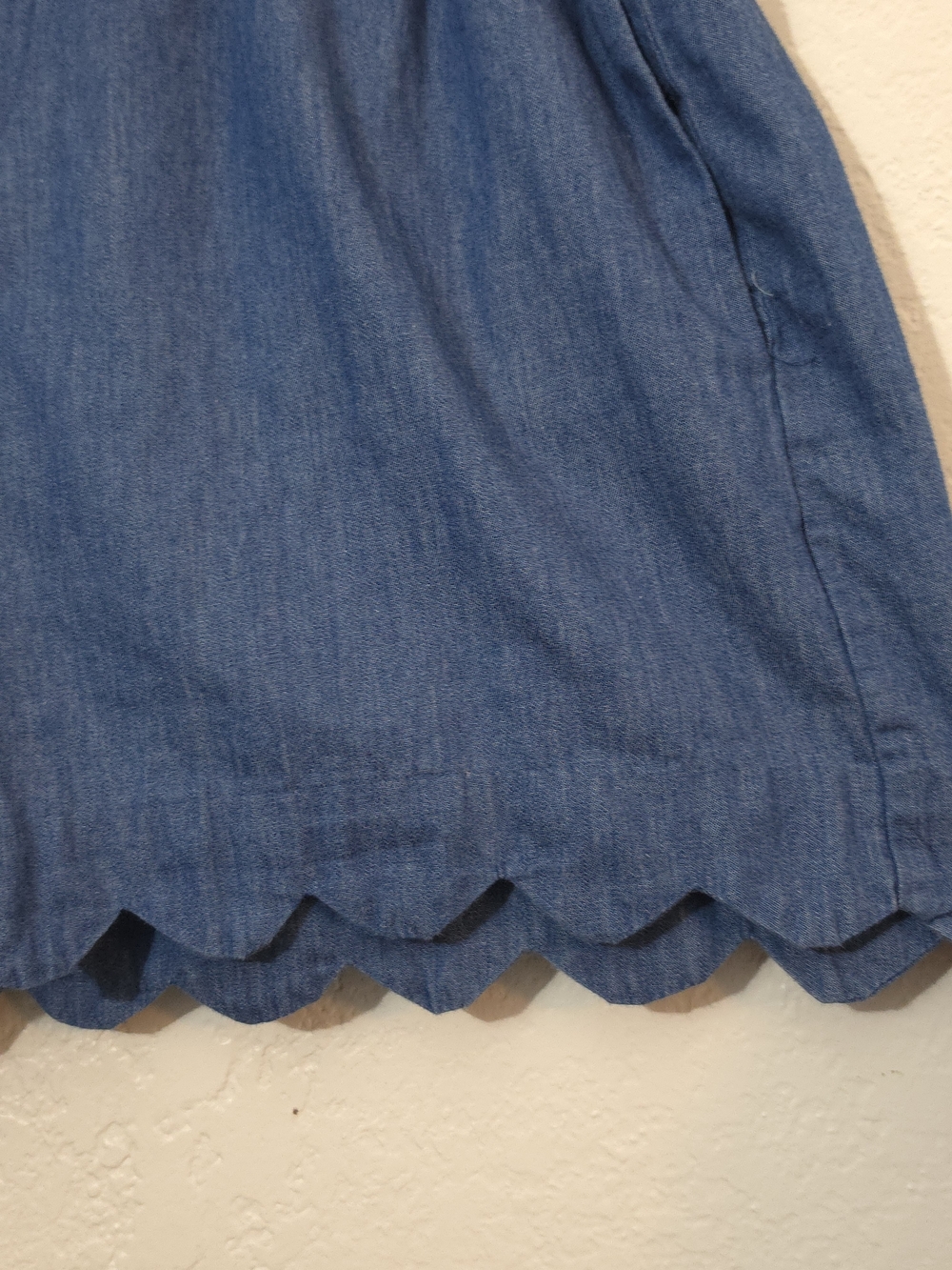 Aaron & Amber High Rise Scalloped Hem Tie-Belt Shorts Blue Womens Size Large - Picture 3 of 11